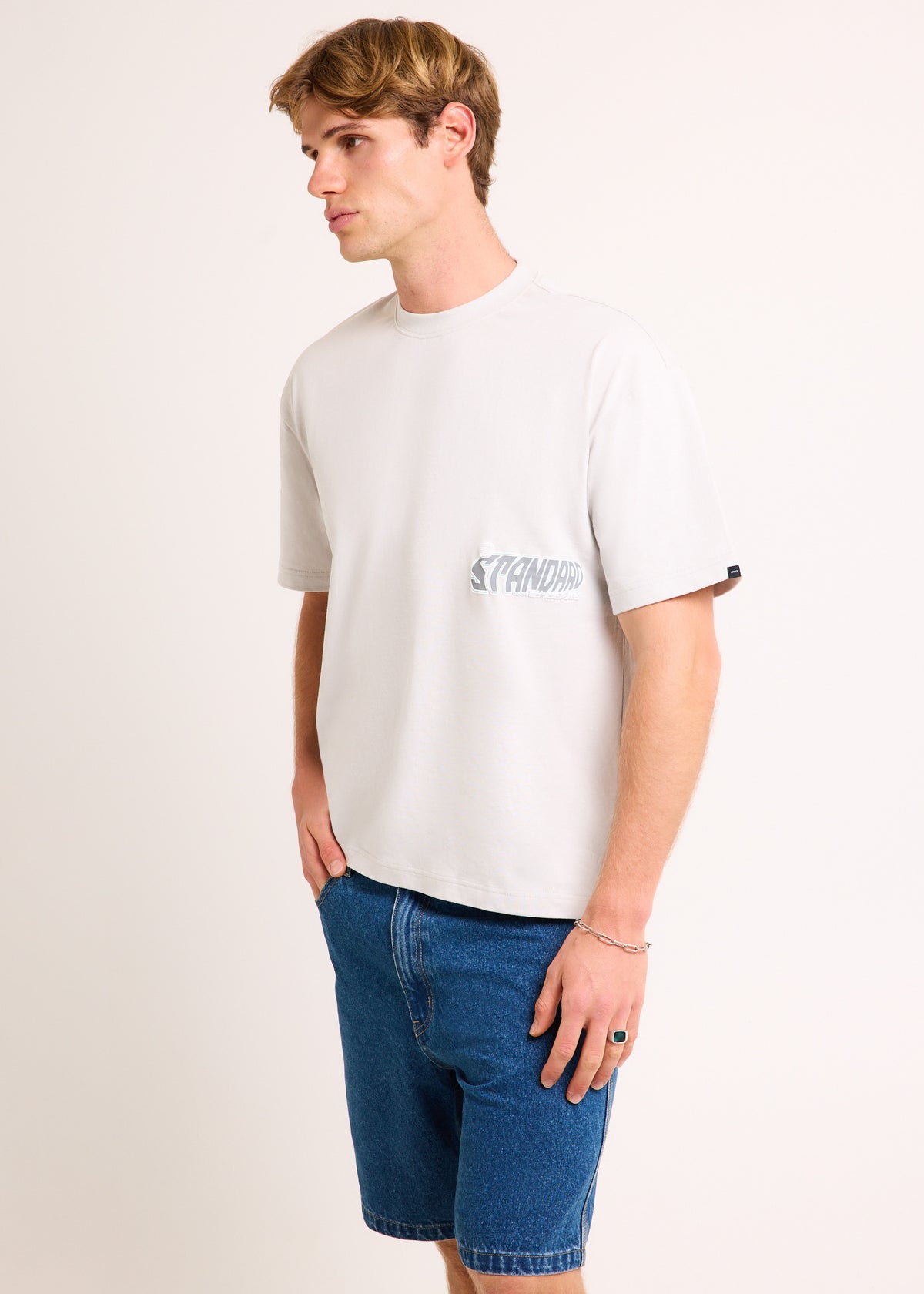 Salute T-Shirt GREY