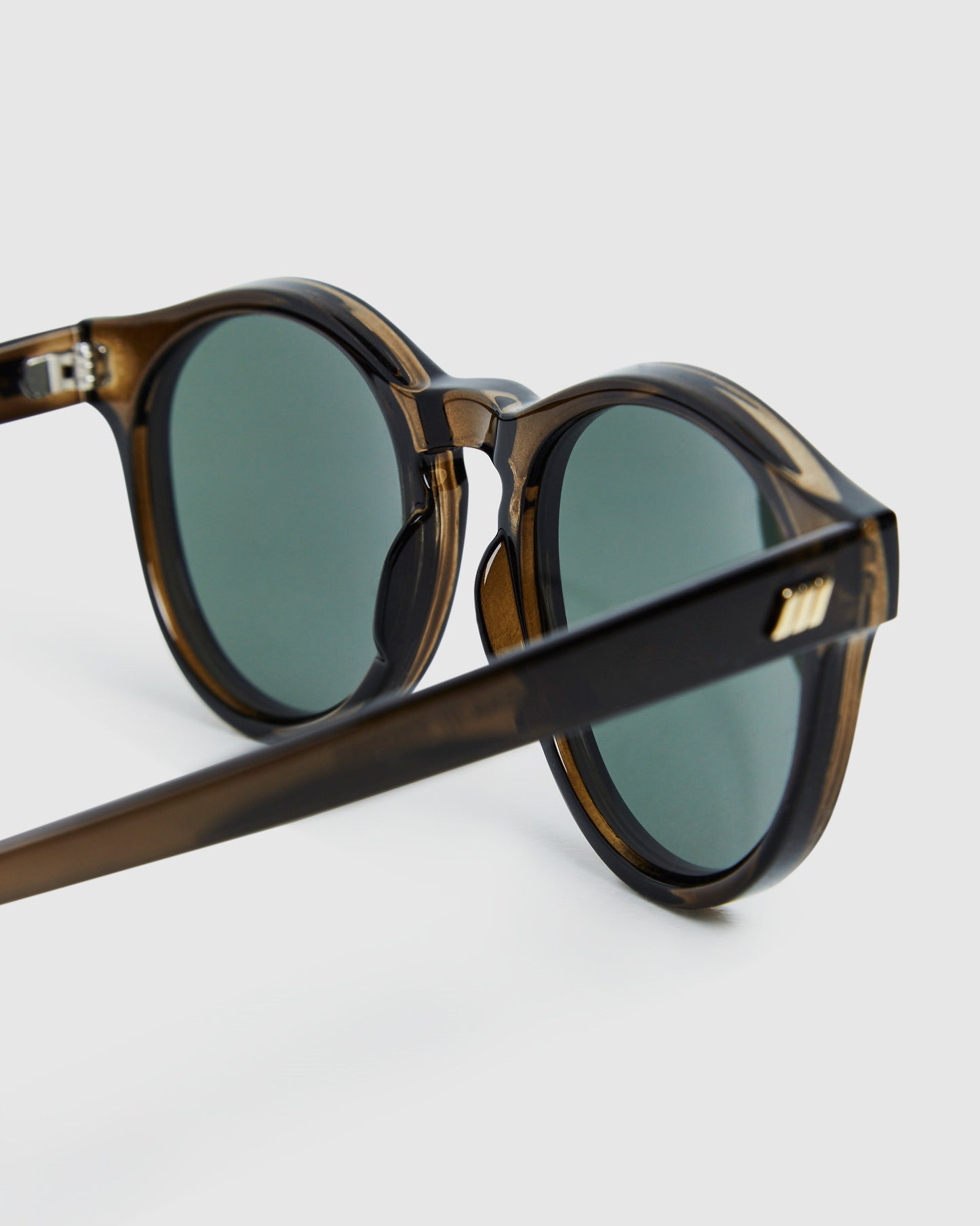 Hey Macarena Sunglasses Olive Khaki Mono