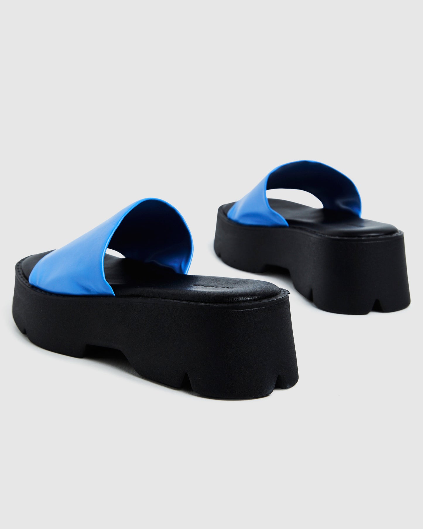 Freya Flatform Slides Azure