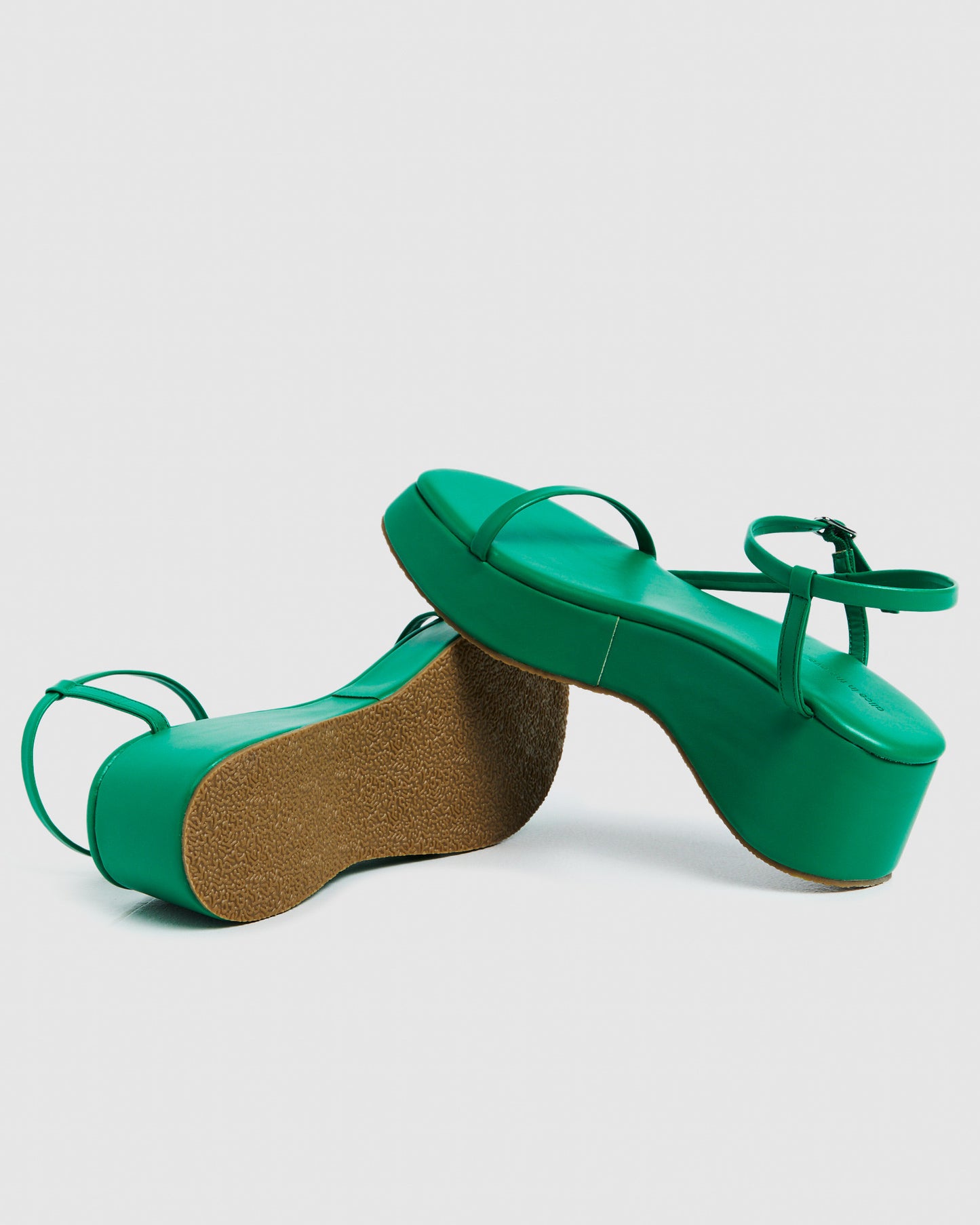 Flatform als Fern