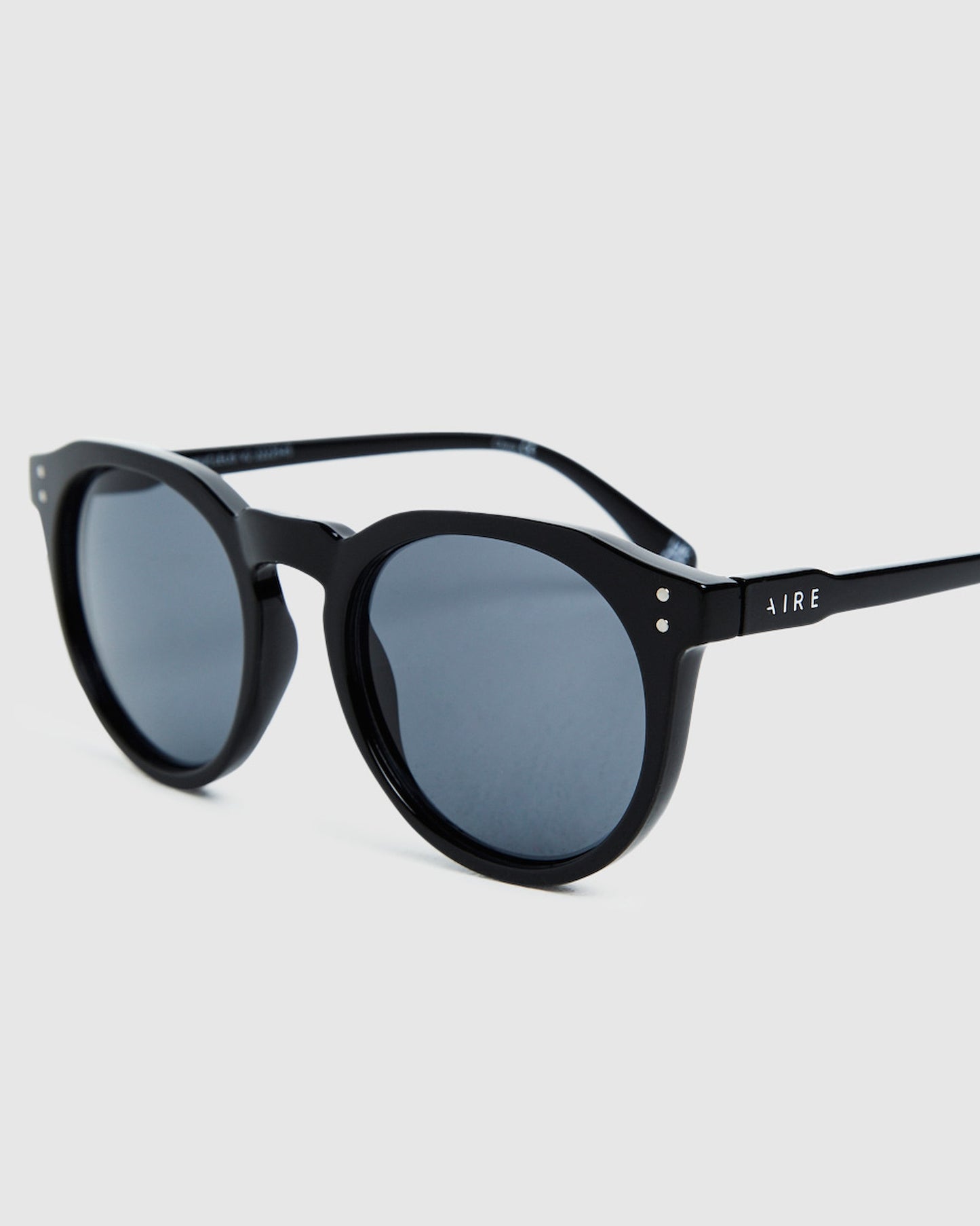 Nucleus V2 Polarised Sunglasses Black Smoke Mono