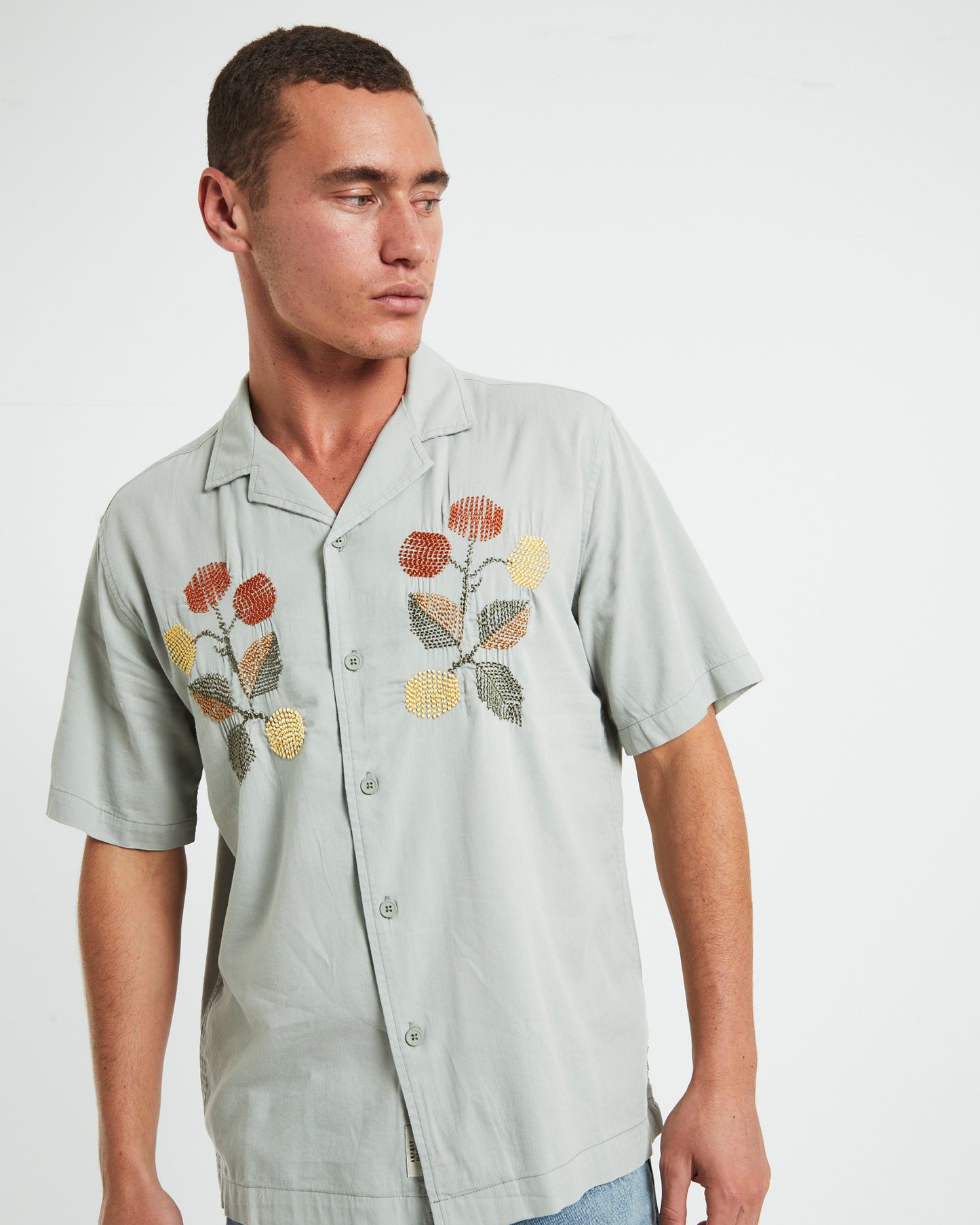 Evora Short Sleeve REsort Shirt in Sage Green
