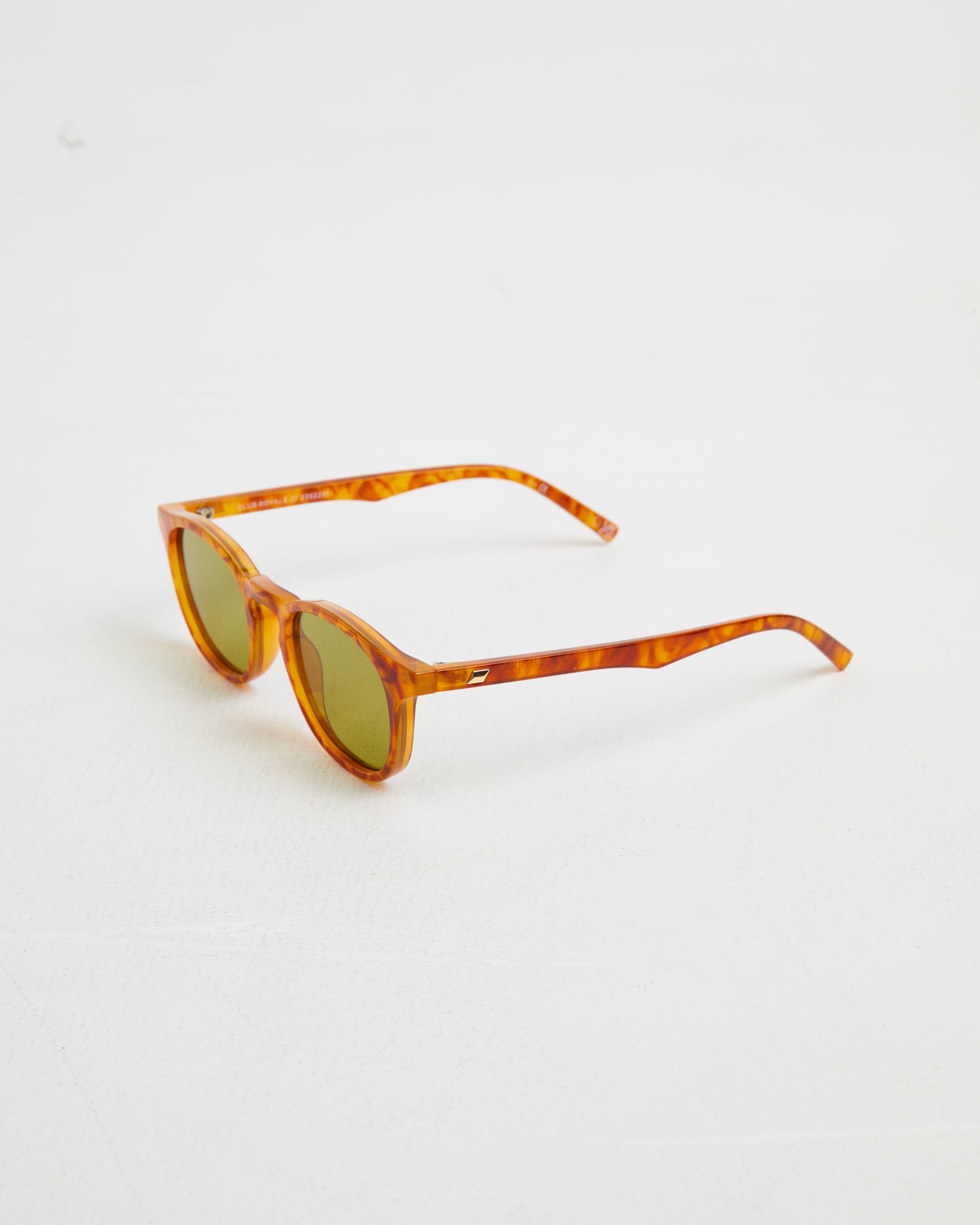 Club Royale Sunglasses in Vintage Tort/Olive Mono