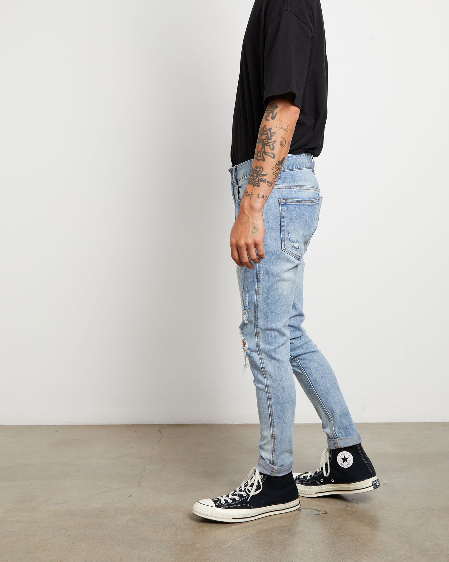 Rifter Skinny Jeans in Washed-Out Blue