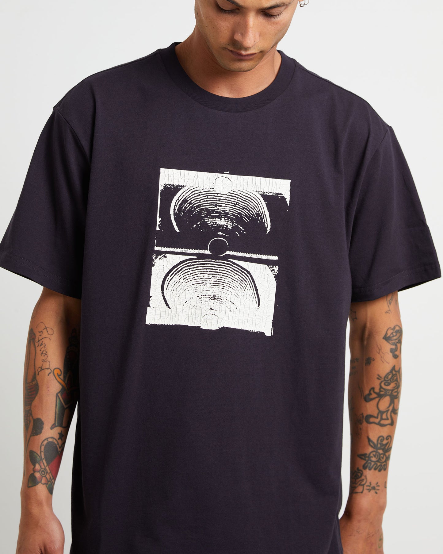 Cracked Crux Short Sleeve T-Shirt in Navy