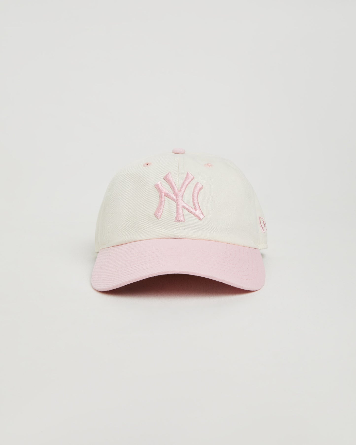 Casual Classic NY Yankees Cap in Pink