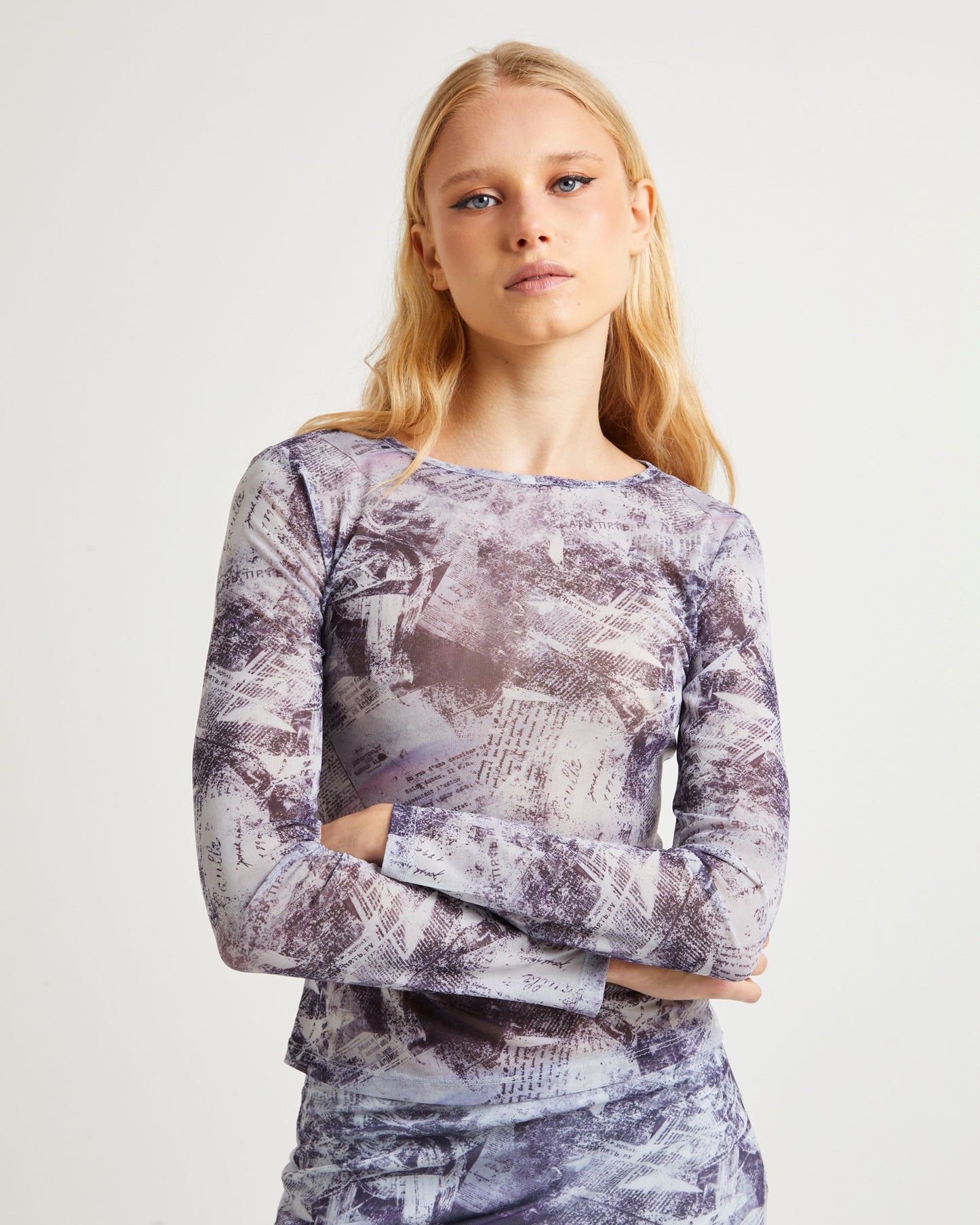 Hazy Mesh Long Sleeve Top