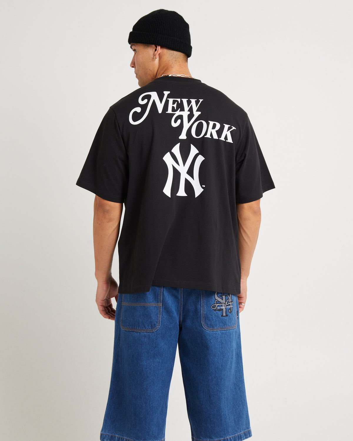 Script Heavyweight T-Shirt BLACK