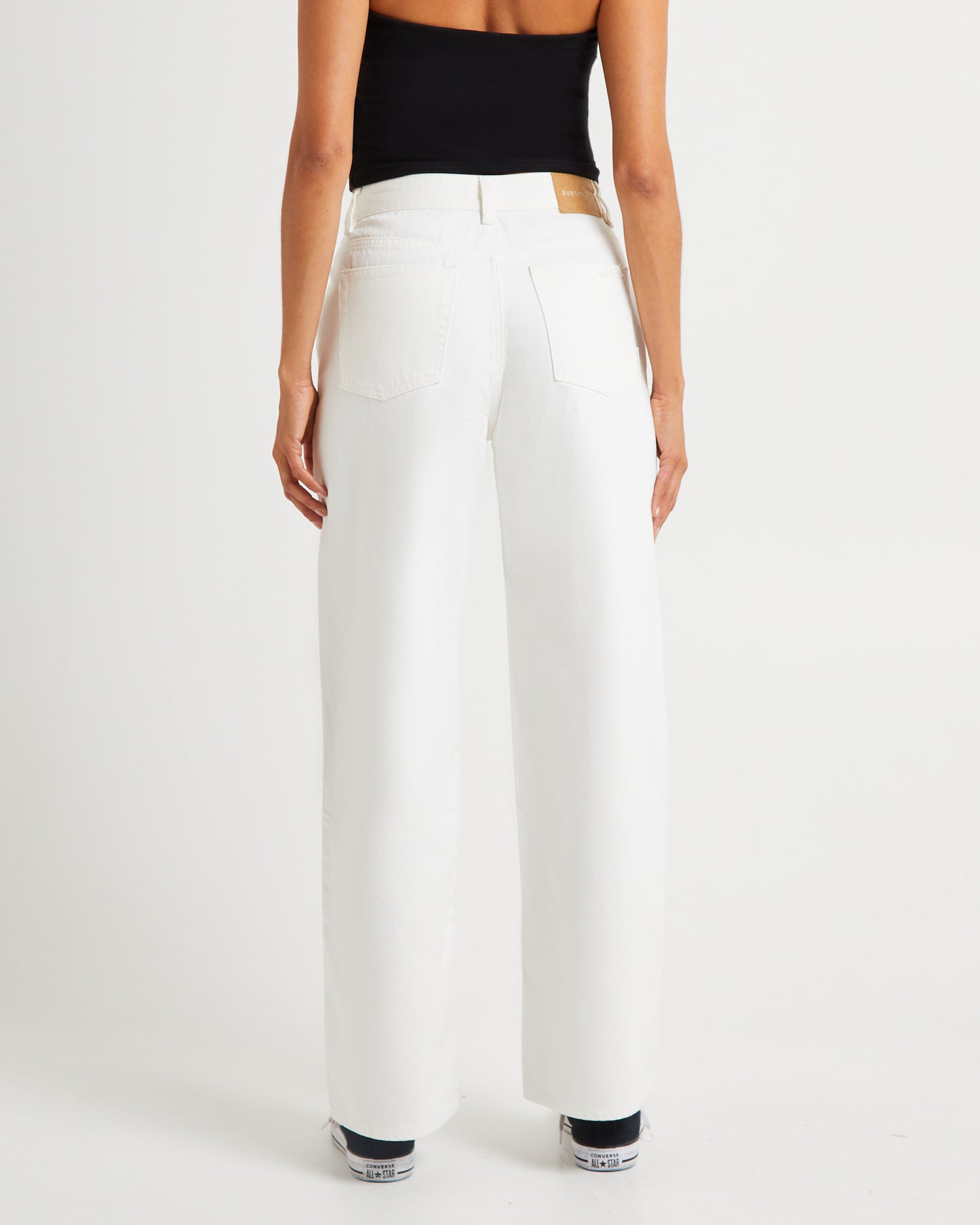 Alexa Mid Rise Relaxed Denim Jeans