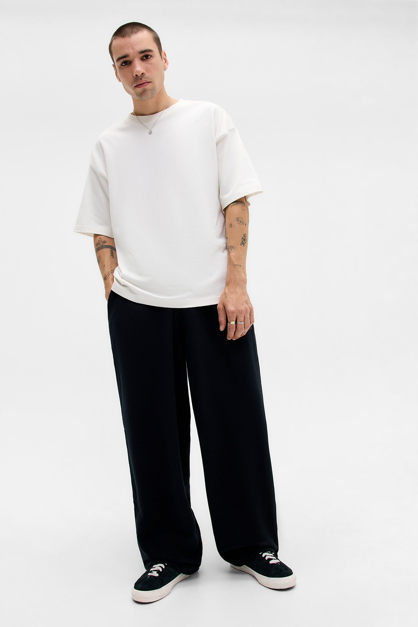 Harri Wide Leg Jogger Pants