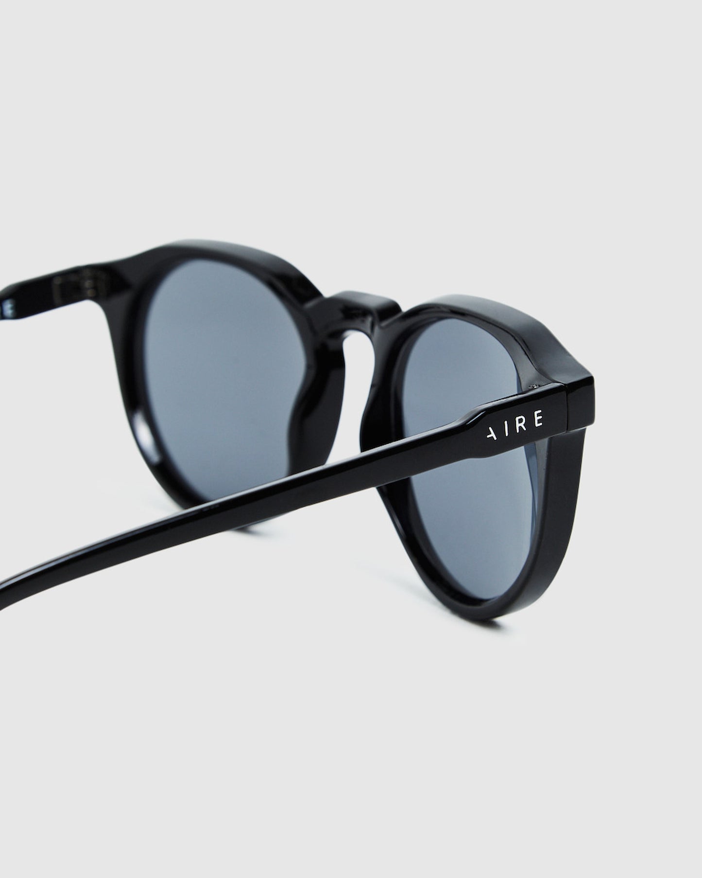 Nucleus V2 Polarised Sunglasses Black Smoke Mono