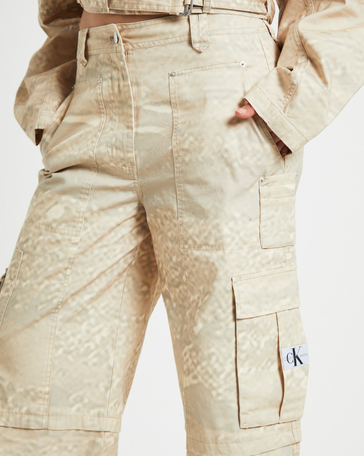 Loose Cargo Pants in Natural Beige