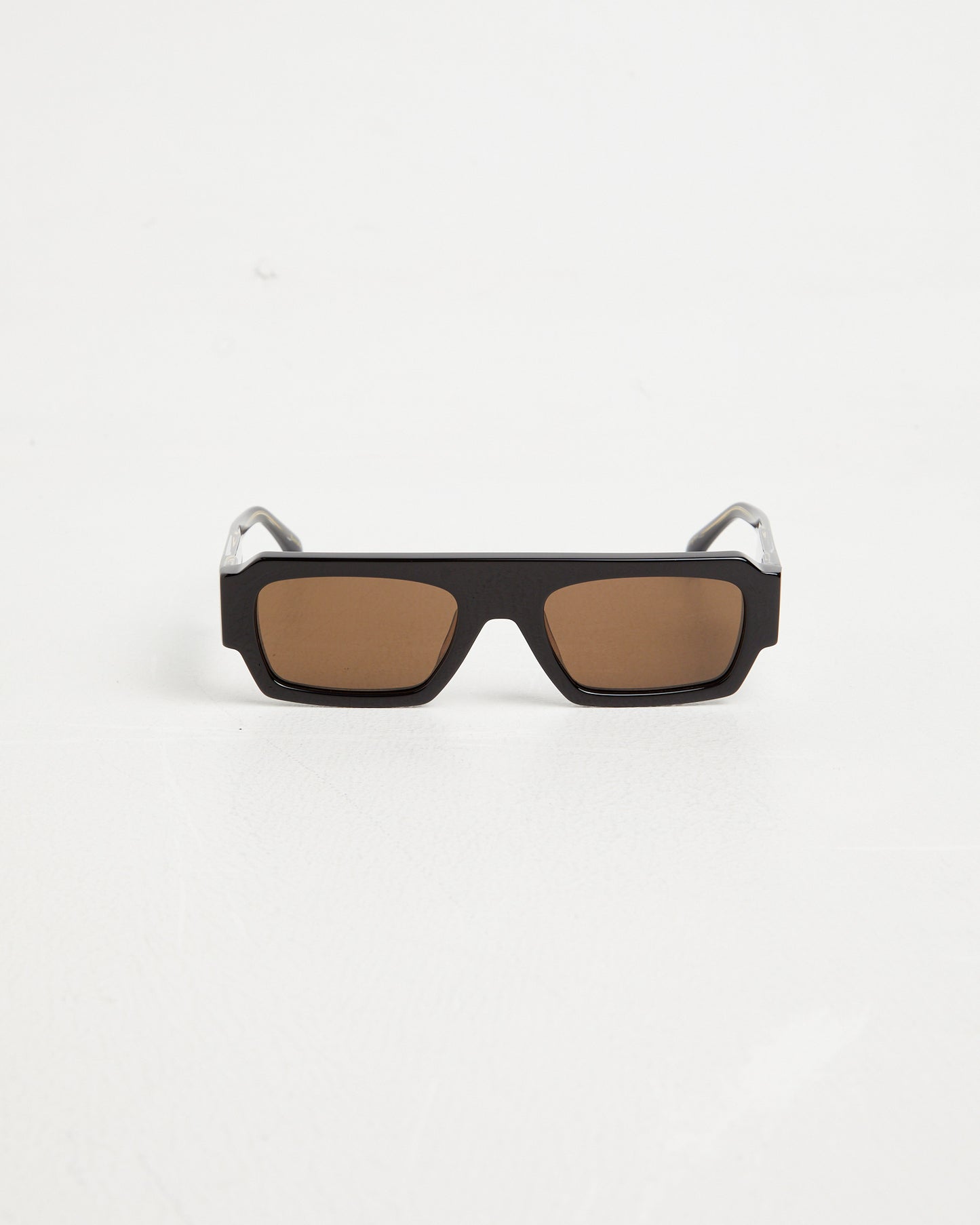 Howie Large Sunglasses in Black