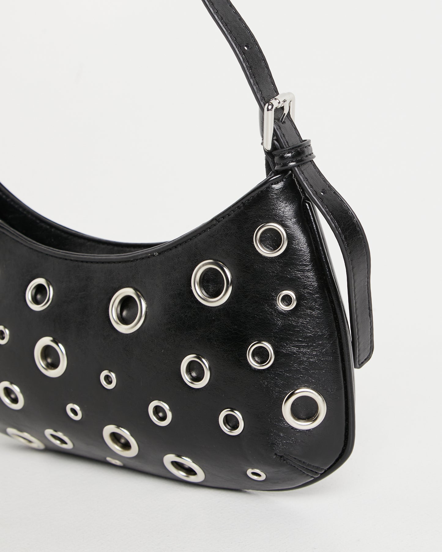 Mika Shoulder Bag