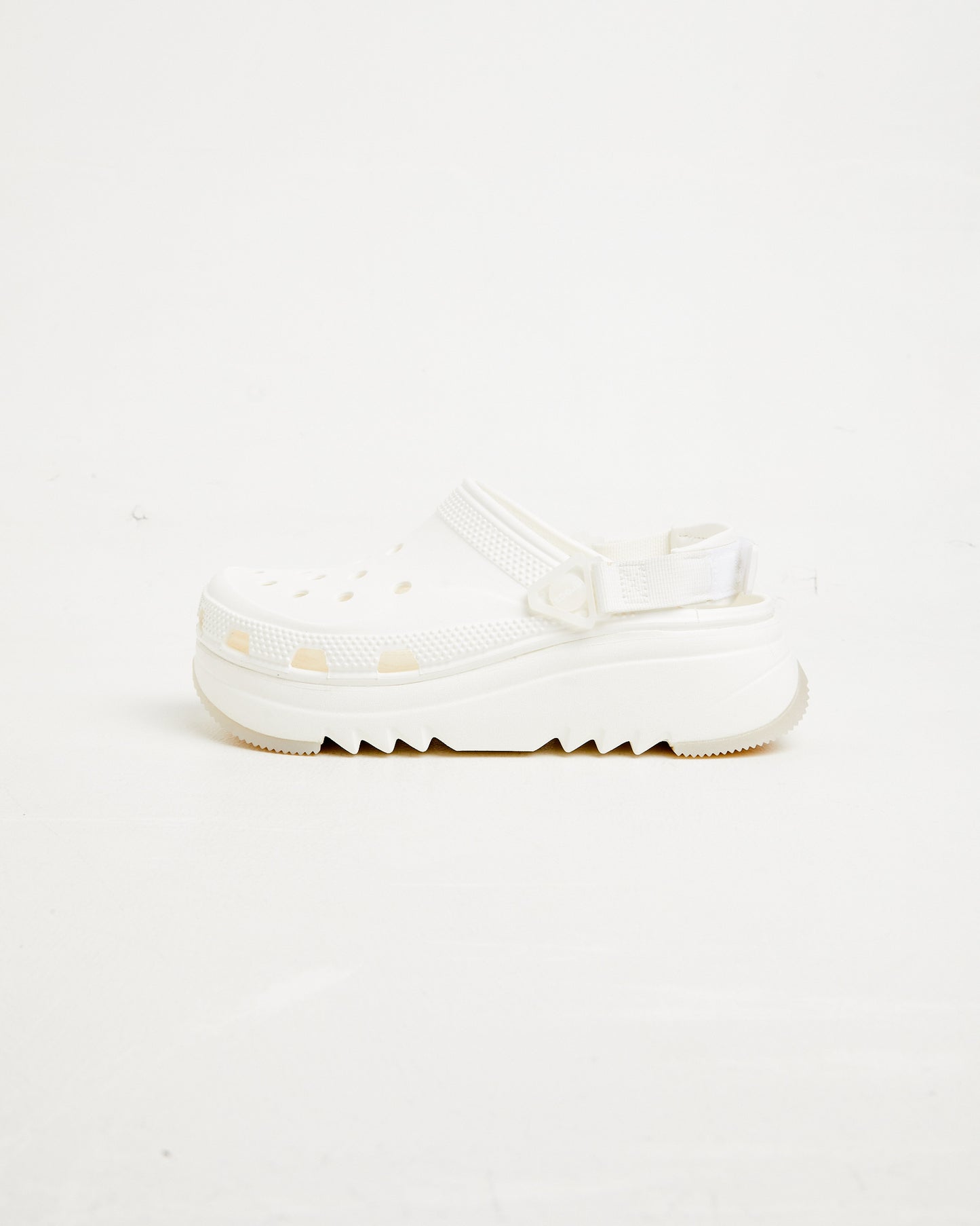 Hiker Xscape Clogs in White