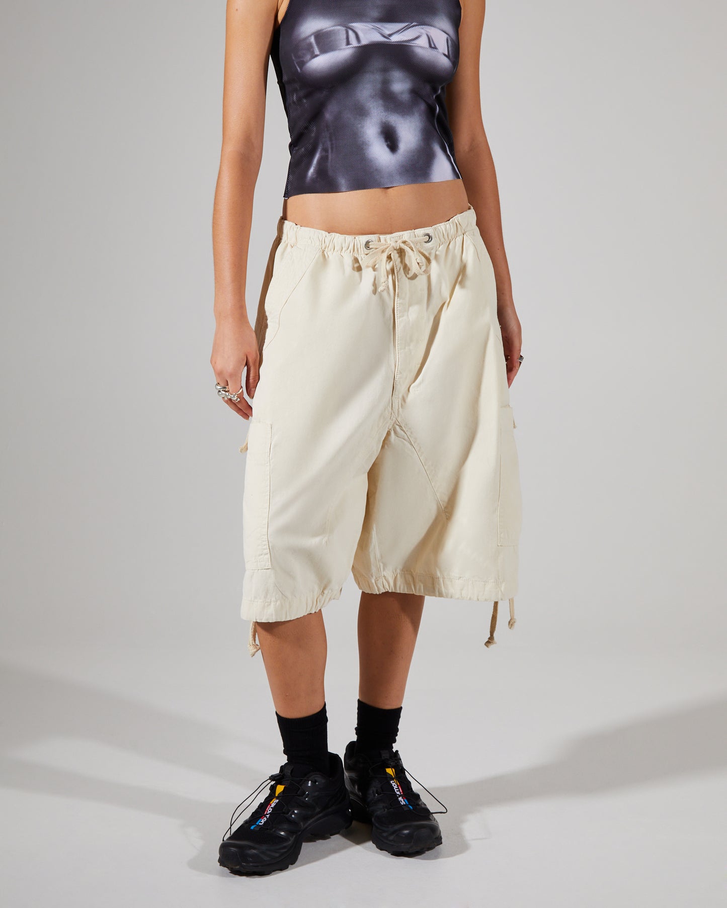 Parachute Cargo Shorts Ecru